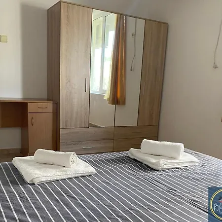 1 Bed Apt, Close To * Rawda